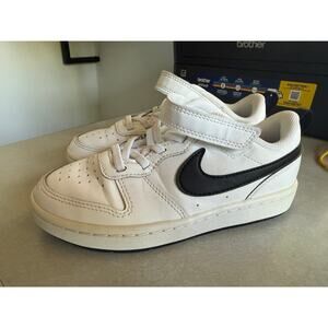 Nike Court Borough Low 2 Kids Size 1 White Black Swoosh Low Top Sneakers